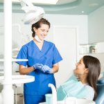 Como destacar seu consultório odontológico no próximo ano?